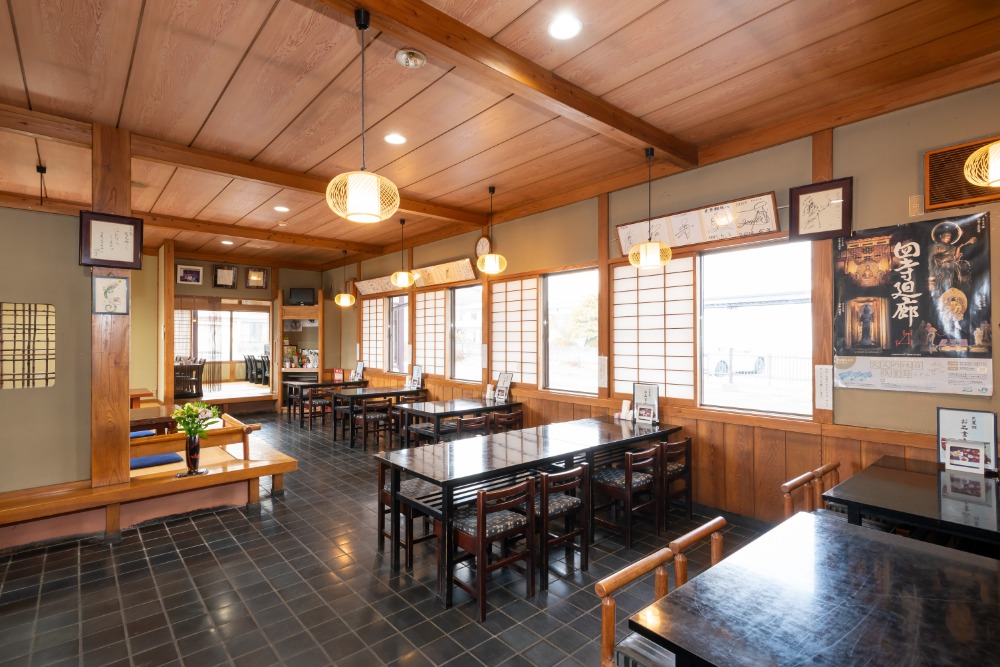 芭蕉館内観写真　一階